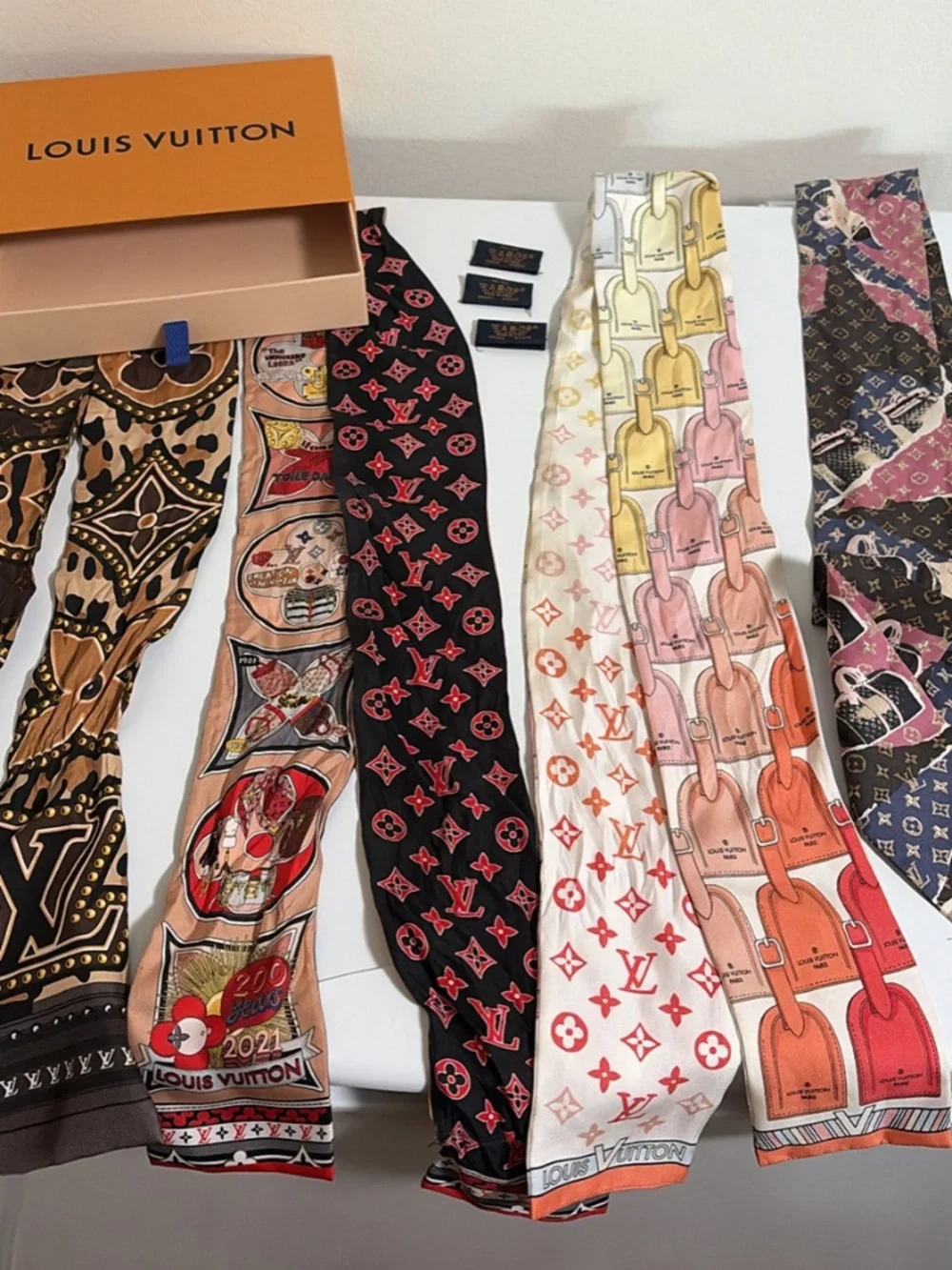 Louis Vuitton silk scarf lot